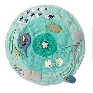 Crate & Kids activity mat